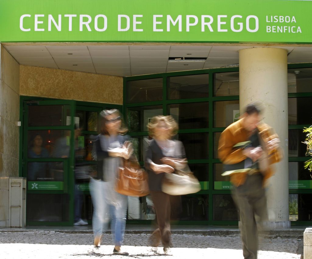 Πορτογαλία: Ενέκρινε τα προαπαιτούμενα για την επόμενη δόση