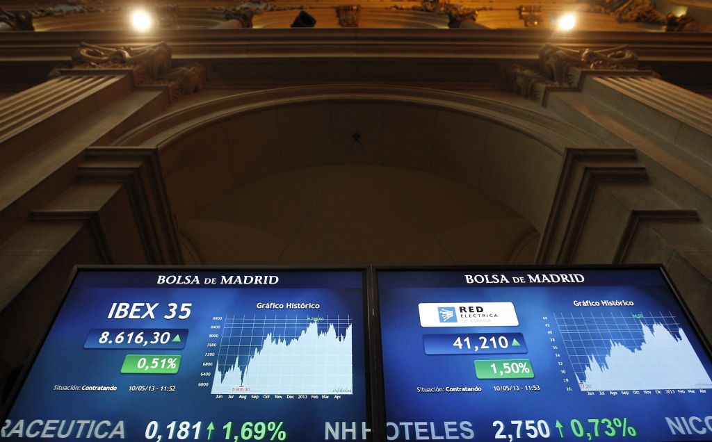 Σε χαμηλό 6μήνου οι αποδόσεις ιταλικών και ισπανικών ομολόγων