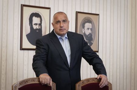 Σόφια προς Αθήνα: «Εφαρμόστε δραστικό πρόγραμμα λιτότητας»