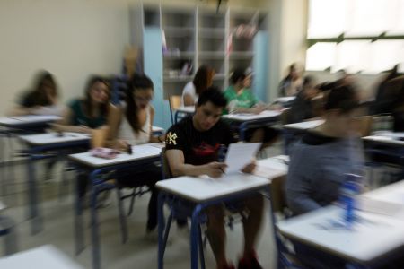 Πανελλαδικές ΕΠΑΛ:Τα θέματα και οι απαντήσεις για υποψηφίους σε ΑΕΙ-ΤΕΙ