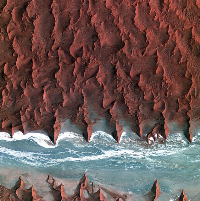 Αμμόλοφος 45, η ατραξιόν της αρχαιότερης ερήμου στον κόσμο