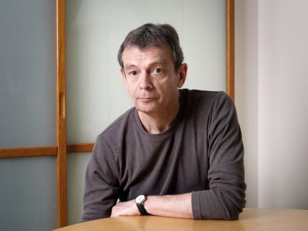 Πιερ Λεμέτρ: «Ζούμε μια κρίση πολιτικής ολιγοψυχίας»