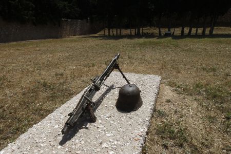 Δεν εκτελέστηκαν μόνο κομμουνιστές στην Καισαριανή κ. Τσίπρα