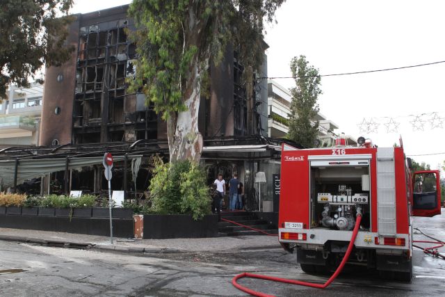 Ποιοι έκαψαν το «Rich» στη Γλυφάδα