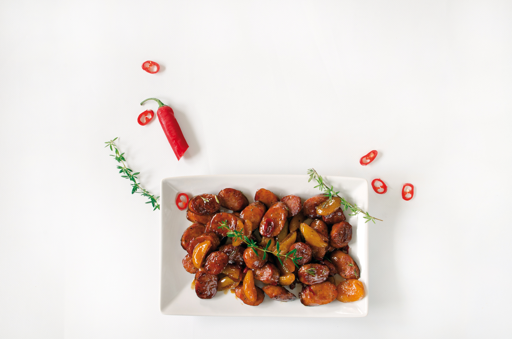 Τηγανιά µε λουκάνικα, βερίκοκα και µέλι