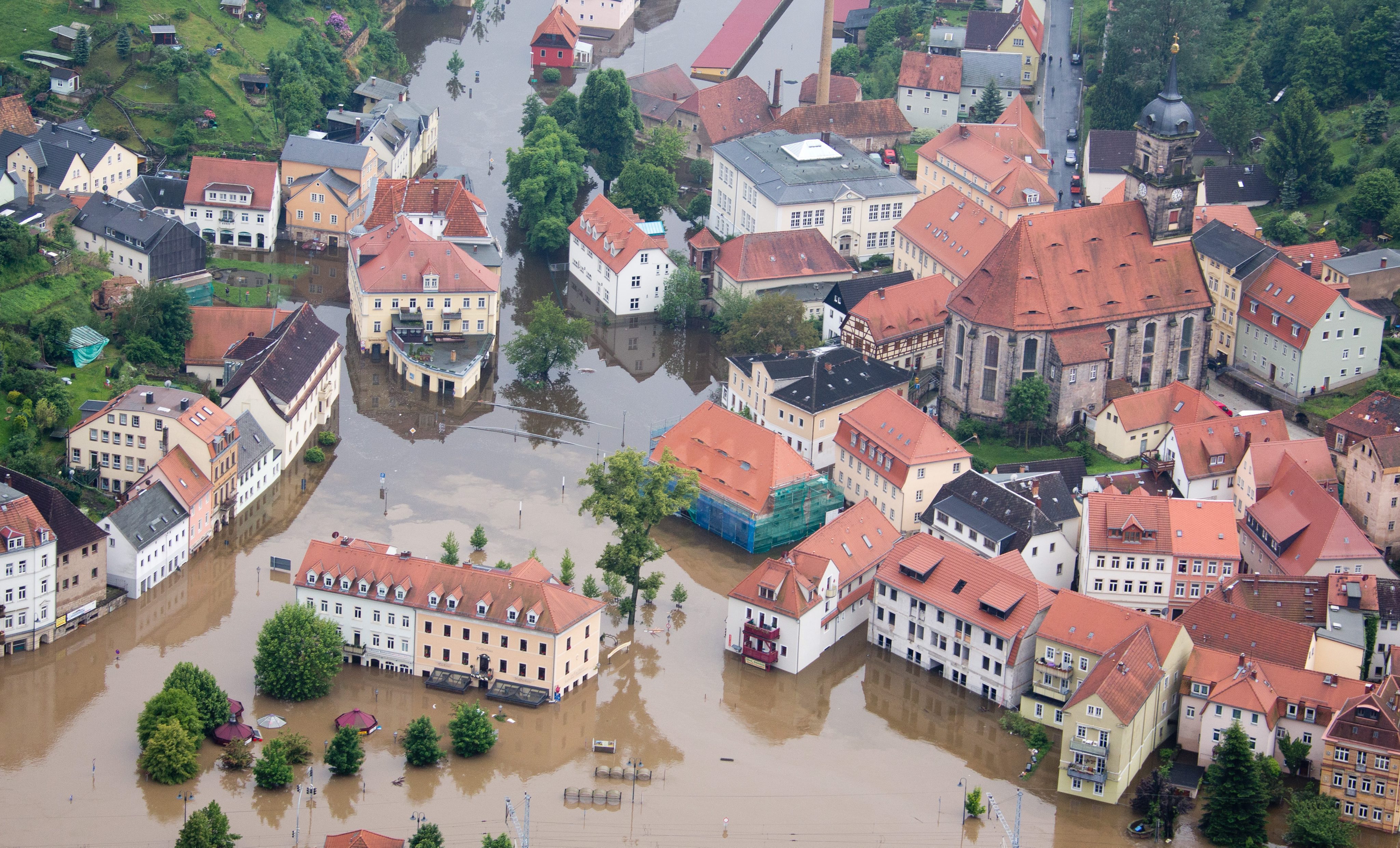 Γερμανία: Στο έλεος των ποταμών Ελβα και Ζάαλε