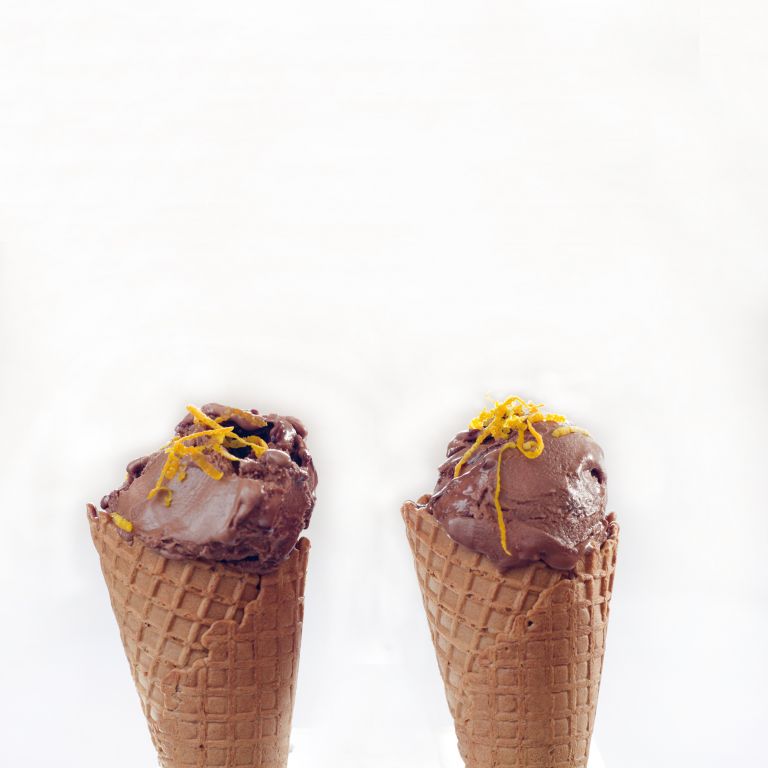 Παγωτό πικρή σοκολάτα µε µπαχαρικά | tovima.gr