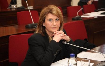 Σ. Βούλτεψη: «Τάξη είχε μπει στις τηλεοπτικές άδειες, μέχρι το 2014»