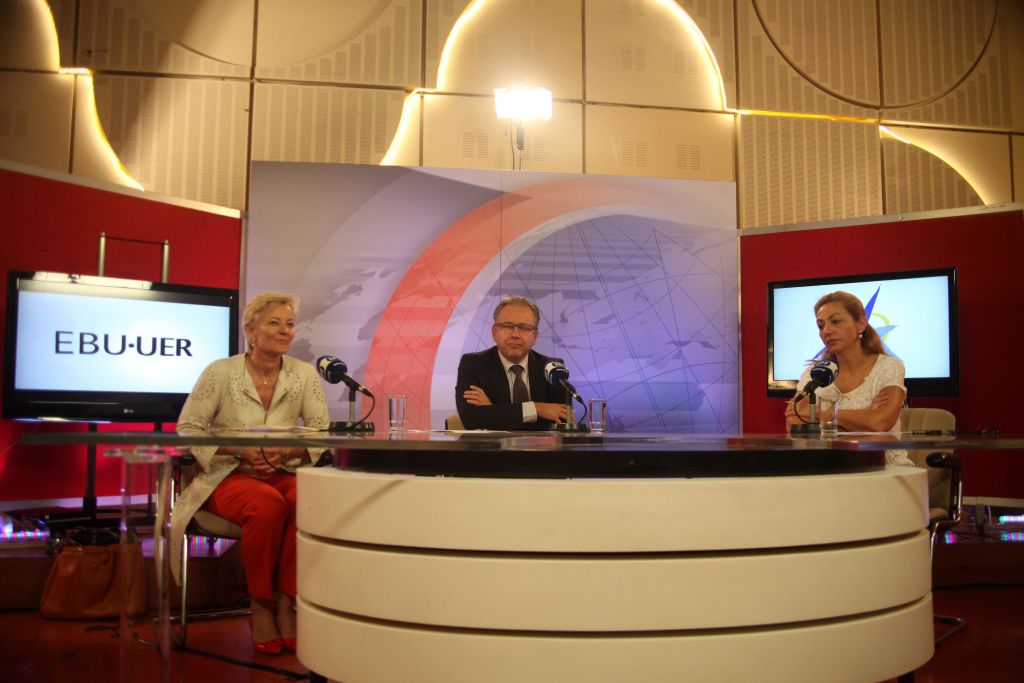 ΣΥΡΙΖΑ-ΔΗΜΑΡ: Κόλαφος η επιστολή της EBU στον Σαμαρά για τη ΝΕΡΙΤ