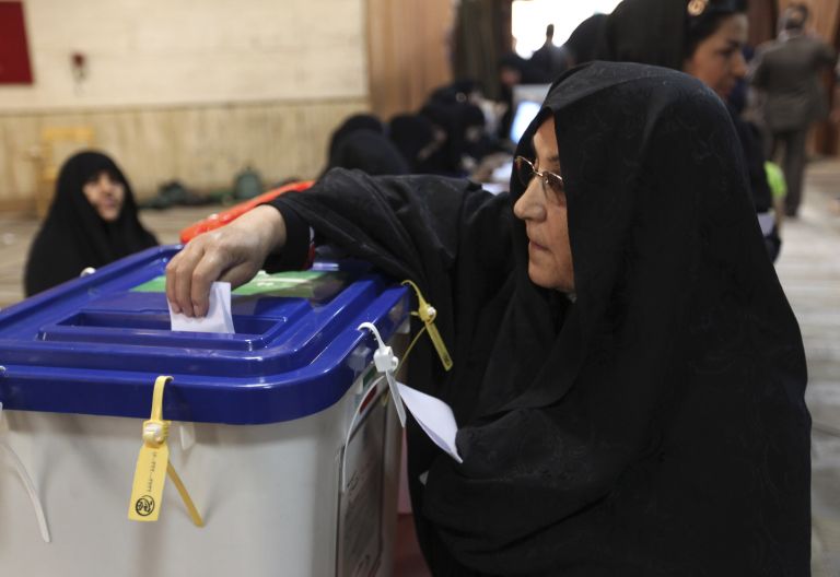 Το Ιράν εκλέγει νέο Πρόεδρο της Δημοκρατίας | tovima.gr