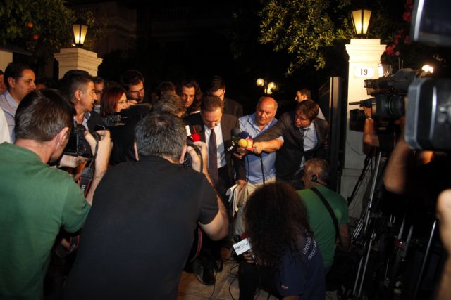 «Αλλα λέγαμε χθες, Φώτη…»