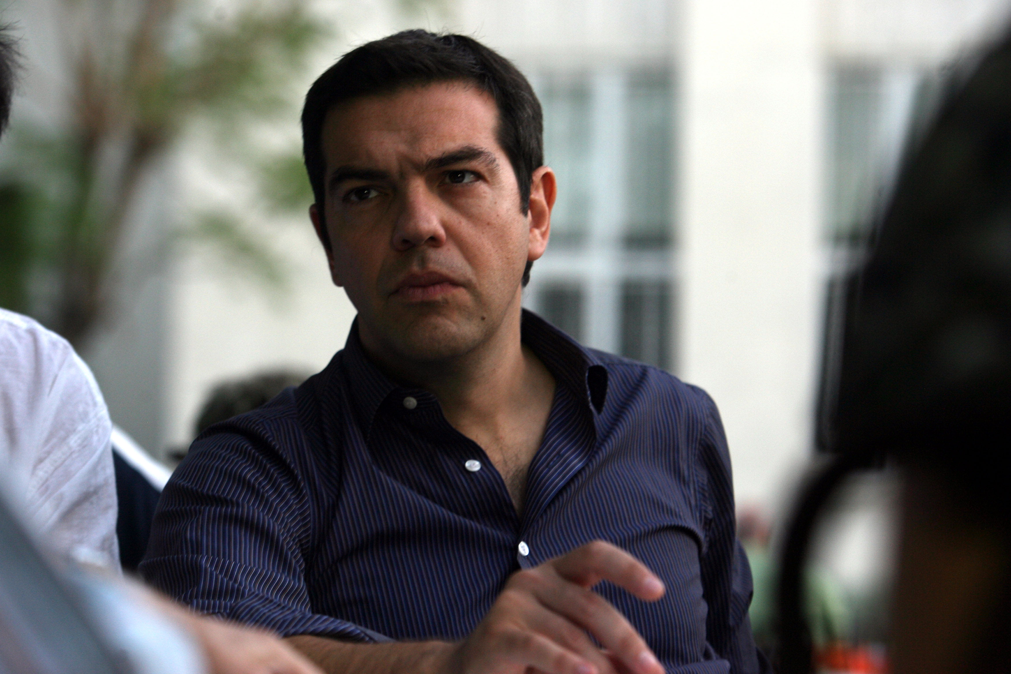 ΣΥΡΙΖΑ: Ερχονται νέες απολύσεις, φόροι και λουκέτα