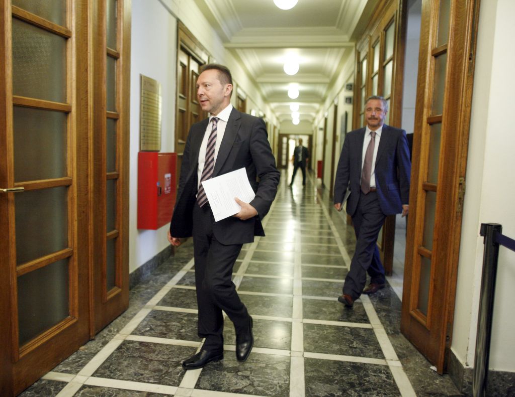 Στουρνάρας: «Νέα αρχή για την ελληνική οικονομία»