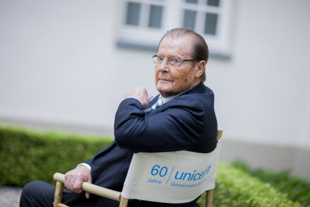 Πέθανε ο βρετανός ηθοποιός σερ Ρότζερ Μουρ