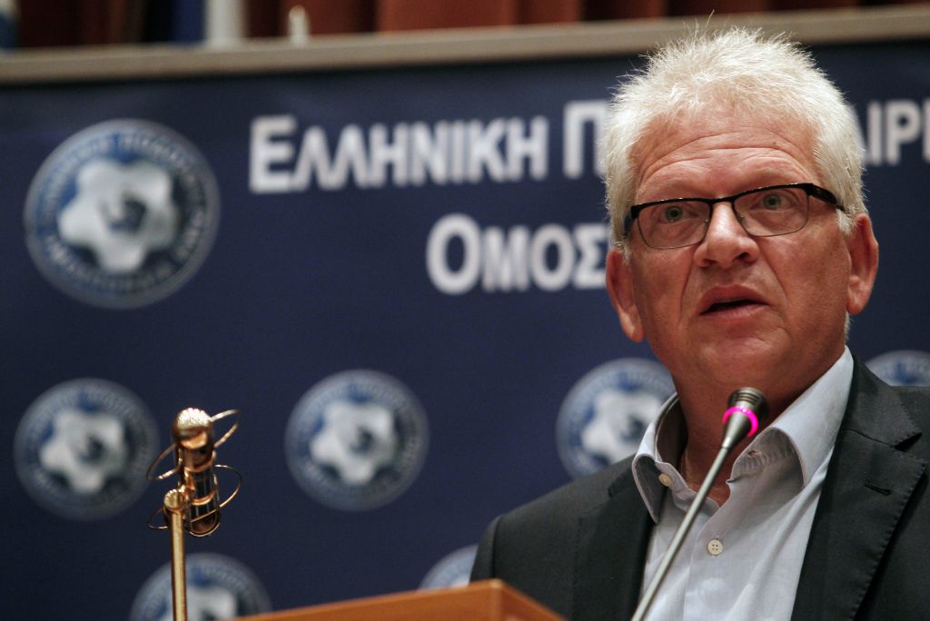 Παραιτήθηκε από την προεδρία της ΕΠΟ ο Γιώργος Σαρρής