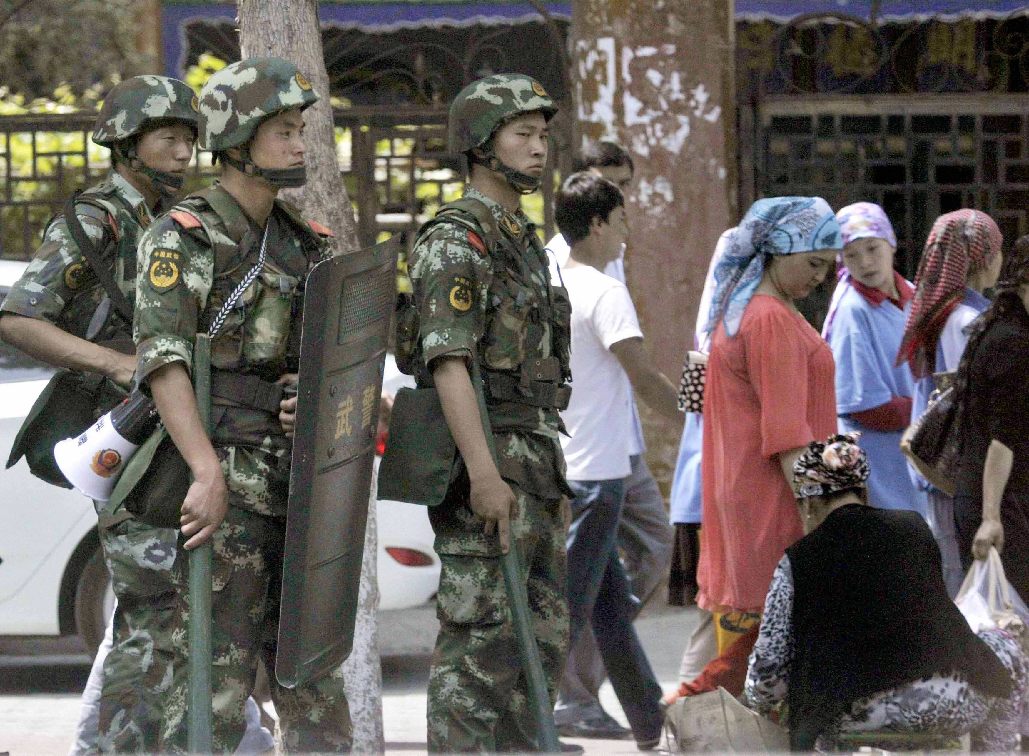 Κίνα: Συγκρούσεις με 16 νεκρούς στην επαρχία όπου ζουν Ουιγούροι