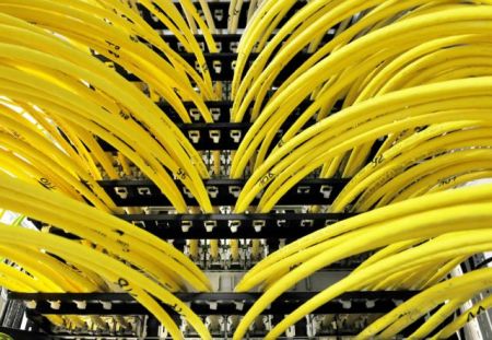 ΣΕΠΕ: Οχι σε πρόσθετη φορολόγηση κινητής, Internet, συνδρομητικής TV