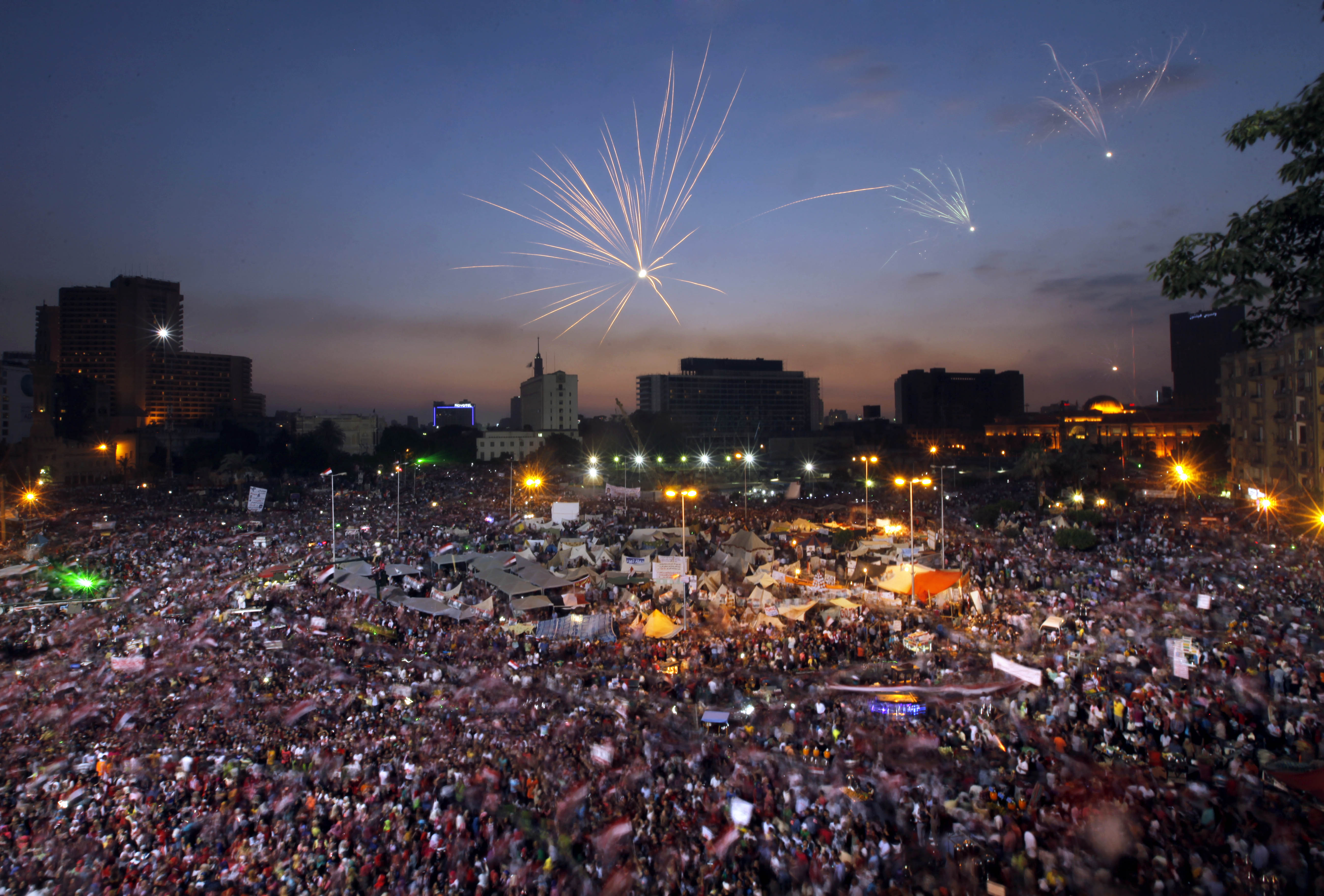 Αίγυπτος: Ο Μόρσι ζητά απόσυρση του τελεσιγράφου του Στρατού – Διαμηνύει ότι δεν παραιτείται και ότι δεν εκτελεί διαταγές