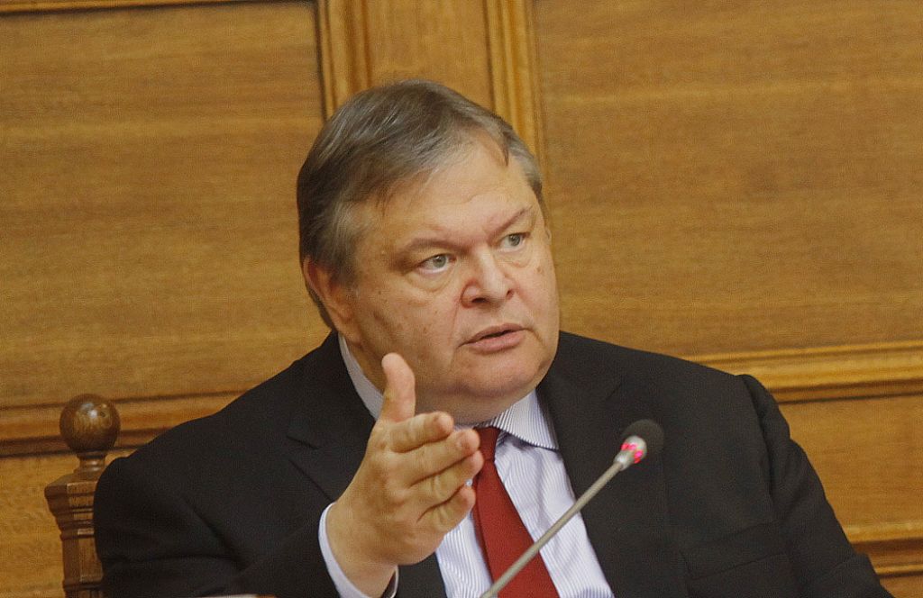 Ευ. Βενιζέλος: «Δεν τολμούν να πουν ότι τίθεται ζήτημα σταθερότητας»
