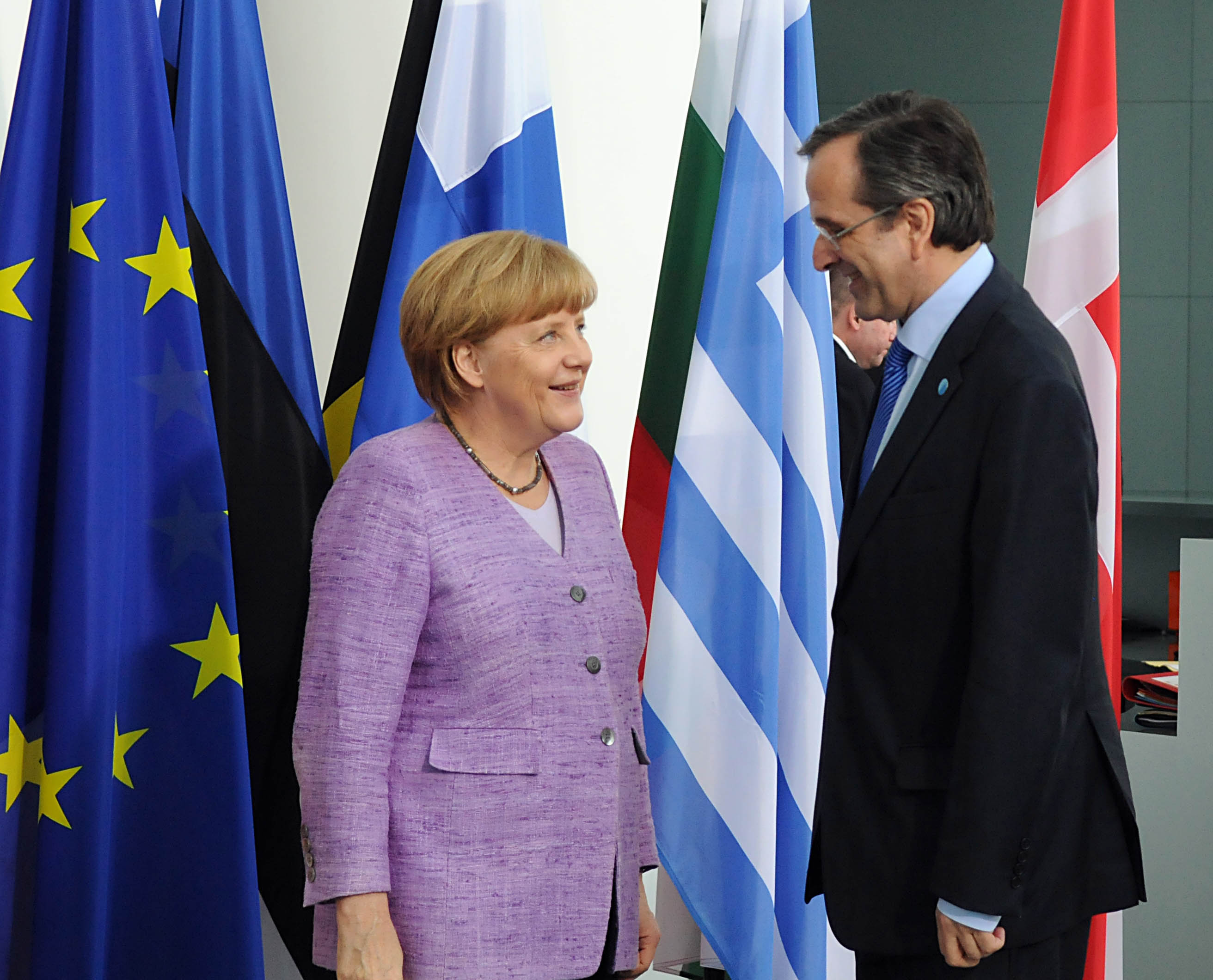 Στρατηγική πολιτικής διαπραγμάτευσης με την Ευρώπη χαράζει ο πρωθυπουργός, Αντώνης Σαμαράς