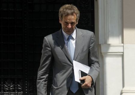 Reuters: Η ΕΕ ετοιμάζεται για την επιμήκυνση του ελληνικού χρέους