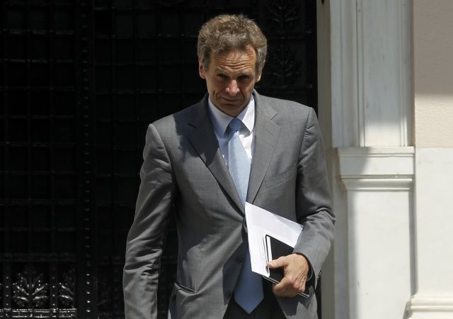 Reuters: Η ΕΕ ετοιμάζεται για την επιμήκυνση του ελληνικού χρέους