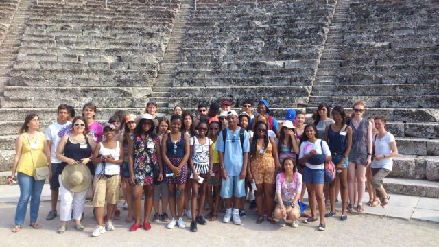 Συμμετοχή 190 μαθητών στα θερινά σχολεία του Ιδρύματος Ωνάση