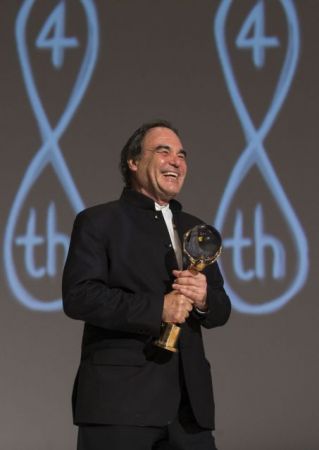 Ολιβερ Στόουν: Ο Γουάινσταϊν καταδικάζεται από ένα σύστημα τιμητών