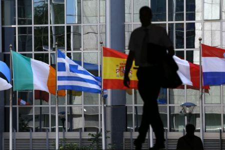 Reuters: Συμφωνία έως Τρίτη και εκταμίευση ως τις 20 Αυγούστου