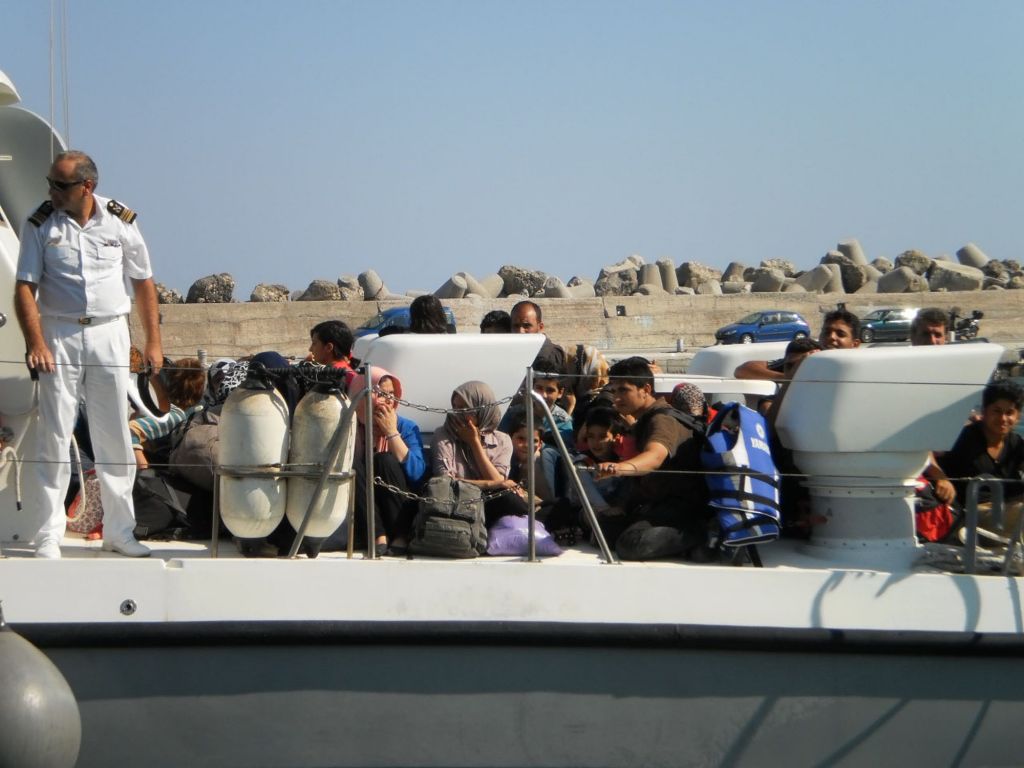 Εντοπισμός και σύλληψη μεταναστών σε Ζάκυνθο και Αγαθονήσι