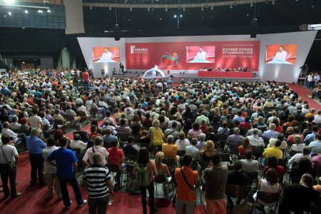 Κόντρα στον ΣΥΡΙΖΑ και για το Κυπριακό