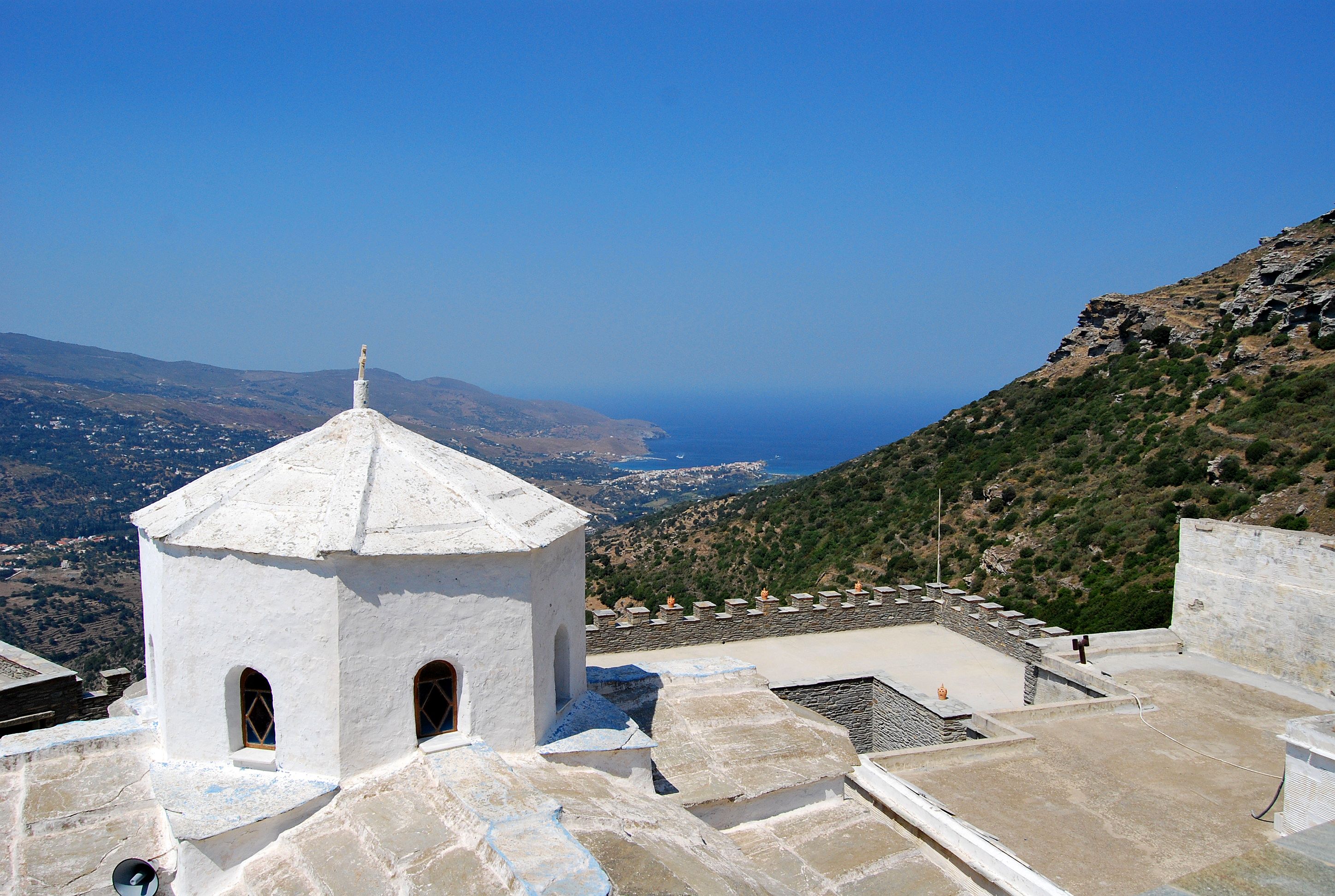 Εσπερίδα για την Ιερά Μονή Παναχράντου Άνδρου