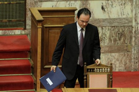 Εισήγηση – παραπομπή στο Ειδικό Δικαστήριο για Γ. Παπακωνσταντίνου