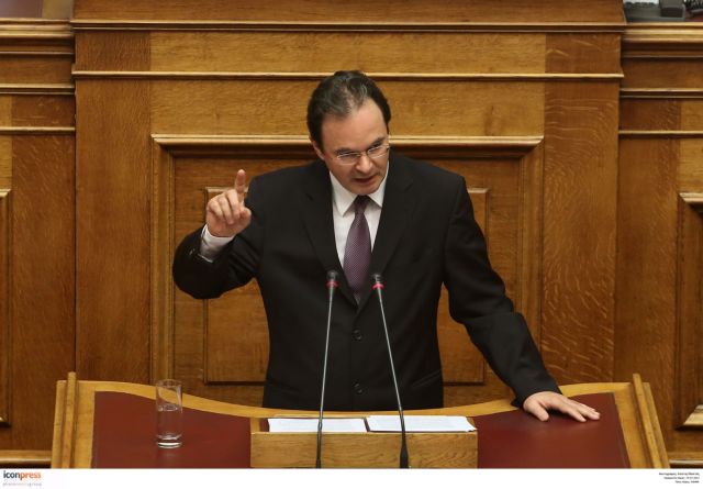 Parliamentary Assembly indicts Papakonstantinou