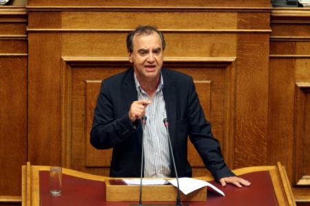 Δ. Στρατούλης, ένας πρώην συνδικαλιστής για τους πόρους των Ταμείων