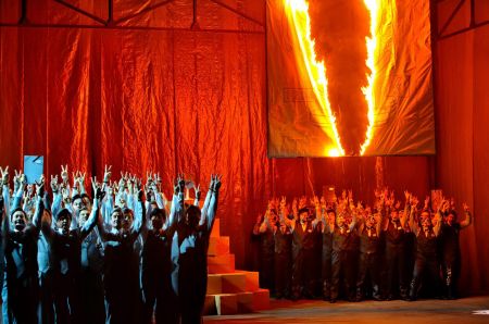 Πλούσιοι, φτωχοί και… γέλιο στα φεστιβάλ του κόσμου