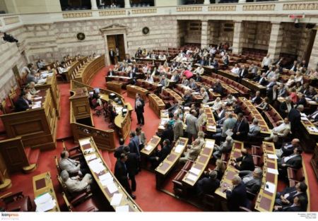 Παζάρια, επαφές και διεργασίες για τους 180