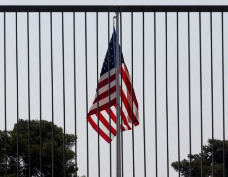 ΗΠΑ: Ο ετεροθαλής αδελφός του Κιμ Γιονγκ Ουν δολοφονήθηκε με τη χρήση VX