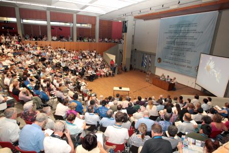 Επιμένουν για τις εκλογές οι καθηγητές της Φιλοσοφικής Αθηνών