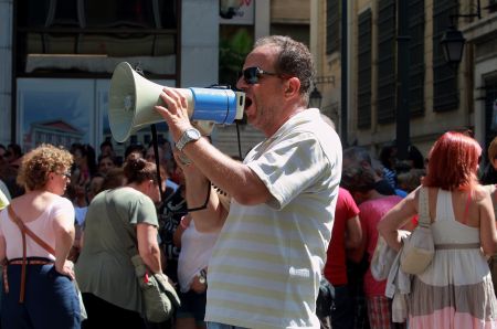 «Βαβέλ» παροχών από τα Ταμεία