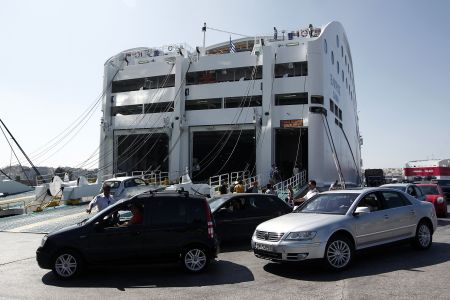 Παρατυπίες και ελλείψεις στο 38% των τουριστικών ιστοσελίδων της ΕΕ