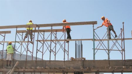 «Γολγοθάς» οι οικοδομικές άδειες λόγω Πολεοδομίας