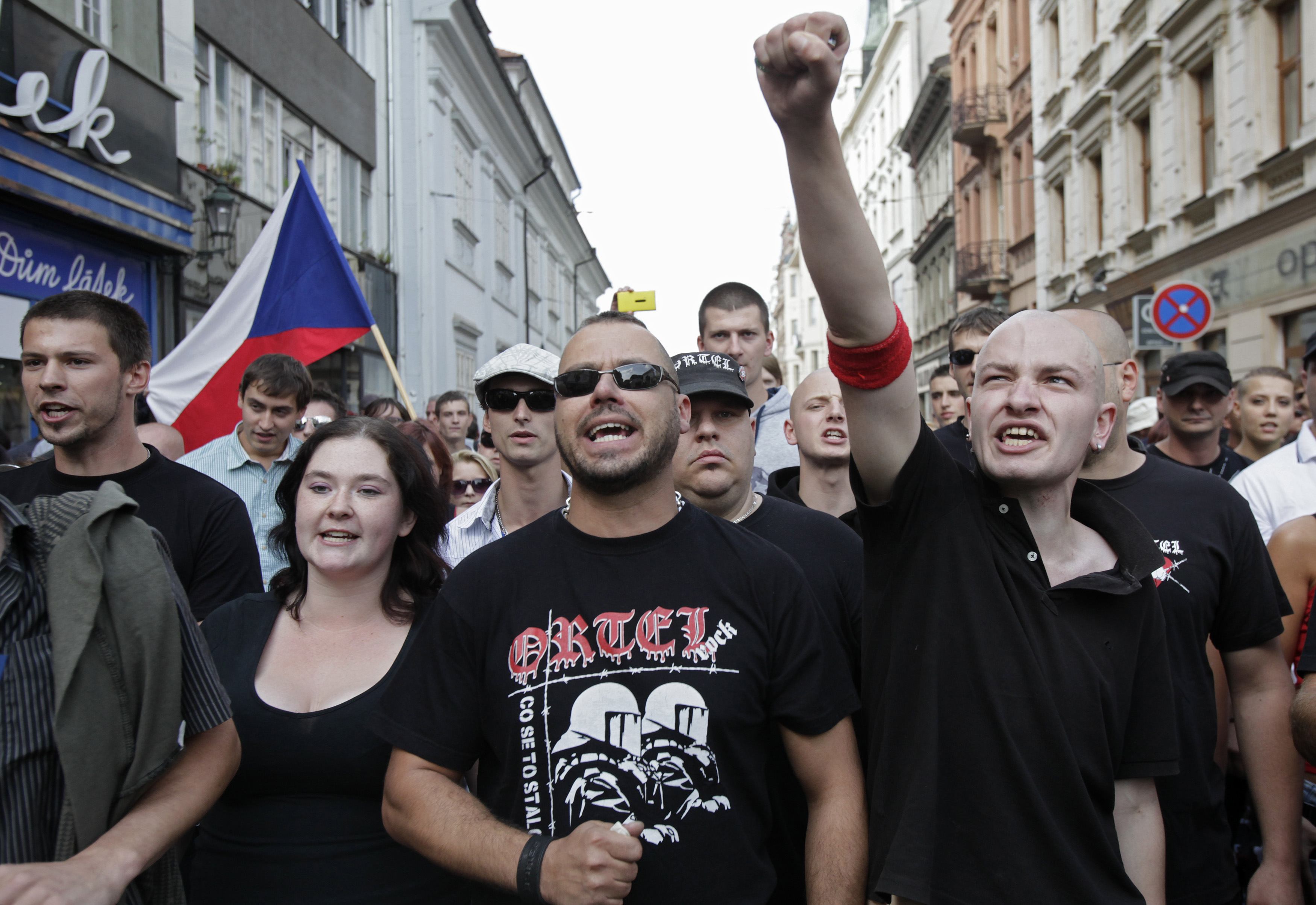 Τσεχία: Συνελήφθησαν 100 ακροδεξιοί σε διαδηλώσεις κατά των Ρομά