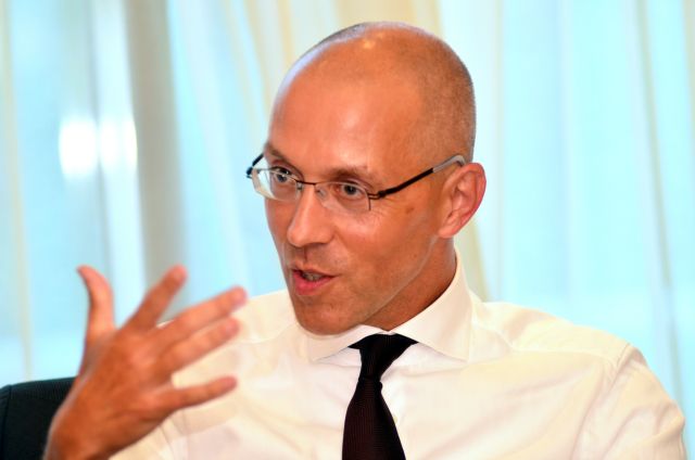 Γεργκ Ασμουσεν: «Μην γκρεμίσετε αυτά που χτίσατε»