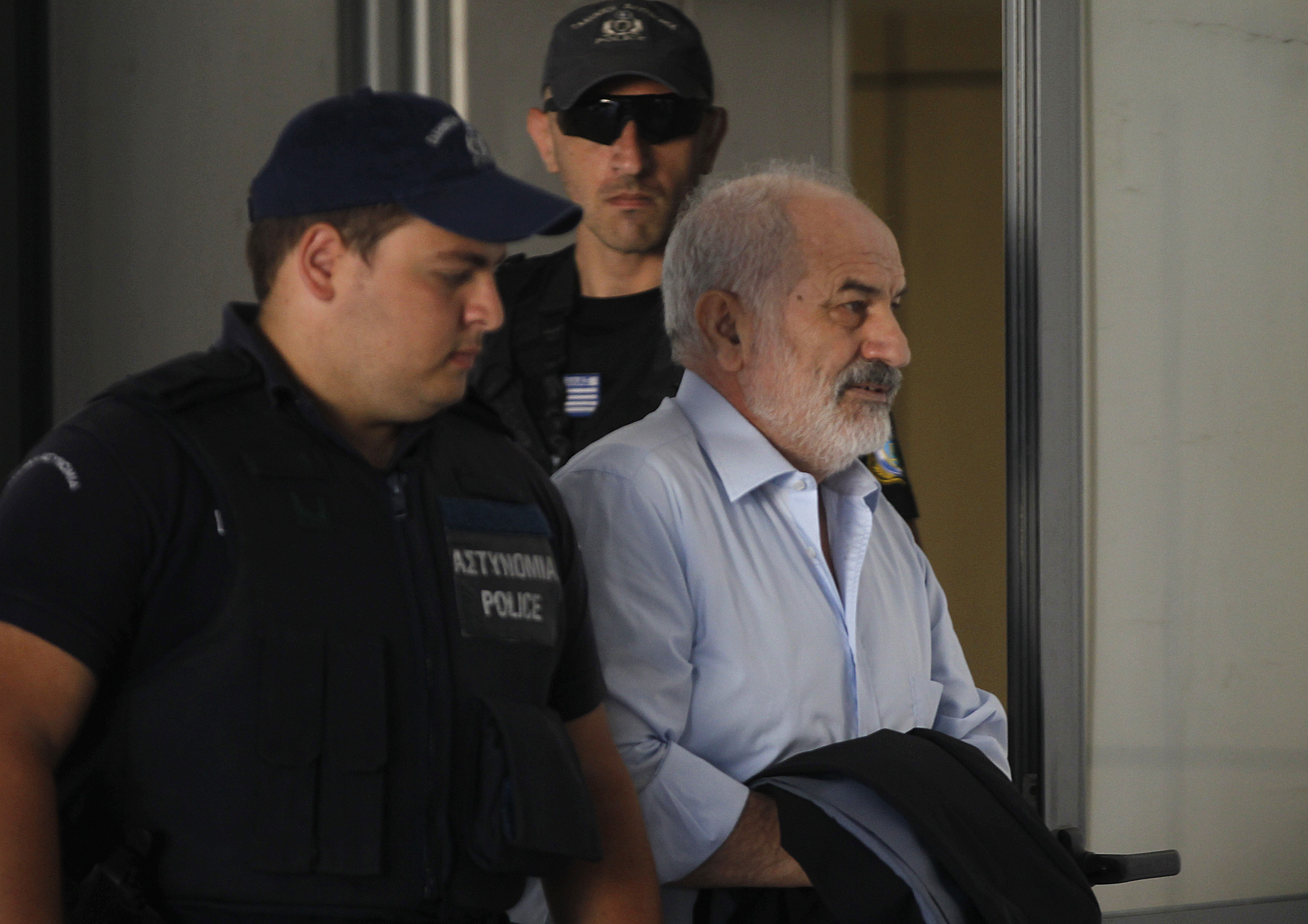 Εκρηξη στο σπίτι του Γ. Σμπώκου στην Κηφισιά