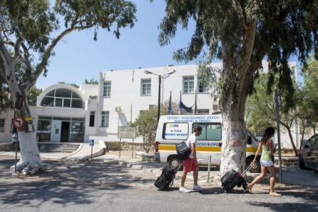 ΠΟΕΔΗΝ: Ελλείψεις στα Κέντρα Υγείας τουριστικών περιοχών