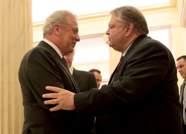 Avramopoulos-Venizelos clash causes tensions in coalition government