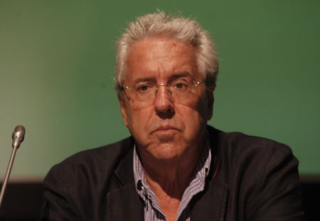 Σενάρια στα ΜΜΕ για νέο κόμμα φέρνουν αναταραχή στο ΠαΣοΚ