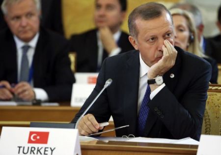 «Λαχανιάζει» η τουρκική οικονομία