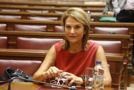 Πώς η κυρία Ρεπούση δεν πήγε Πειραιά